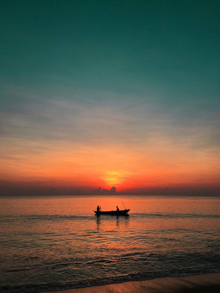 boat fishermen sunset kattankudy sri lanka marine dr